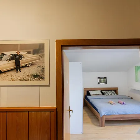 Πανσιόν Kozarje