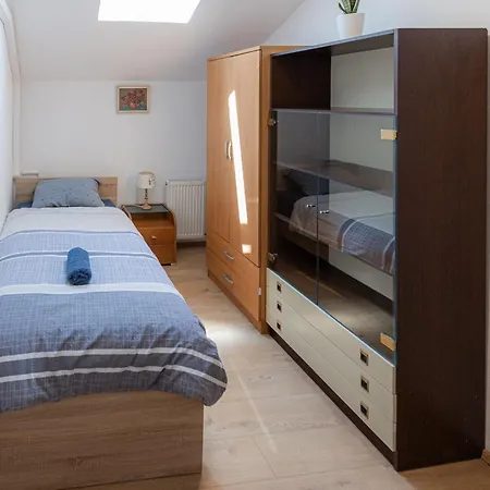 Kozarje * Λιουμπλιάνα