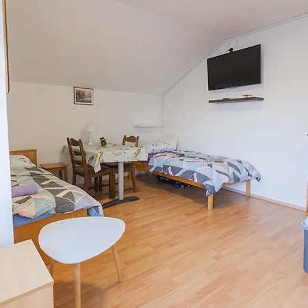 Gostinjska kuća Kozarje Ljubljana