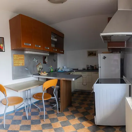 Casa de hóspedes Kozarje Liubliana