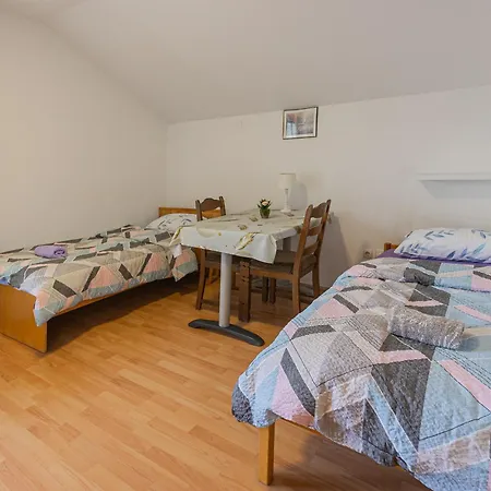 Kozarje Casa de hóspedes