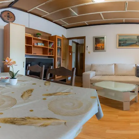 Kozarje Casa de hóspedes *