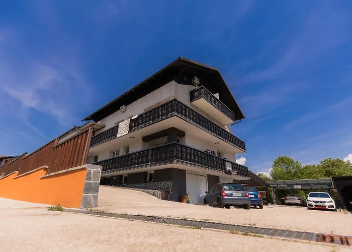 Kozarje * ليوبليانا