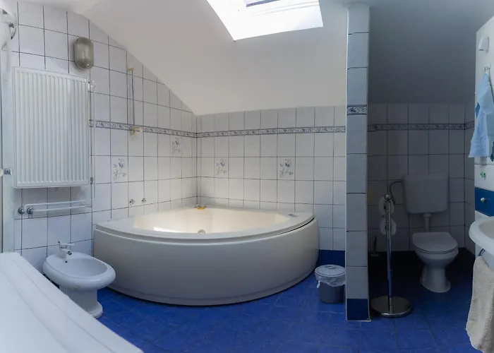 Kozarje Hiša za goste *