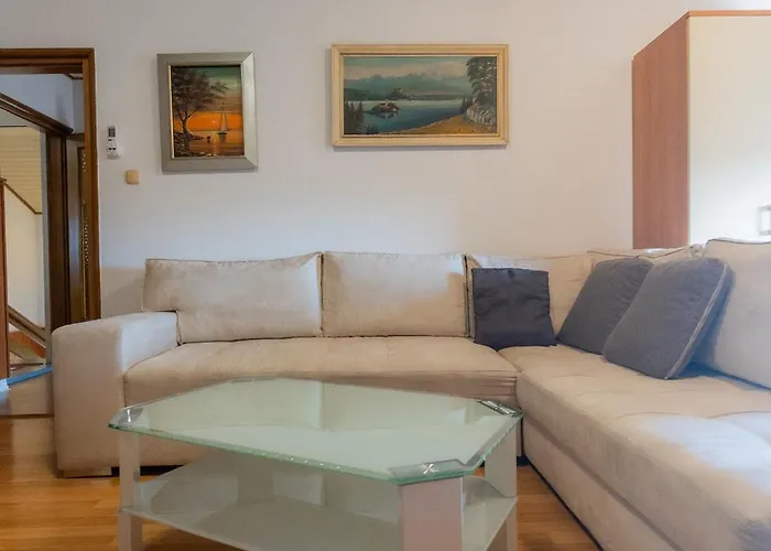 Kozarje ليوبليانا